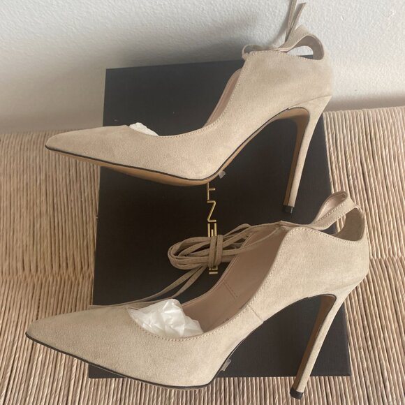 BRAND NEW IN BOX - Identita Jada Beige Suede Anklewrap Stiletto 4"/100mm Pumps - Picture 11 of 14